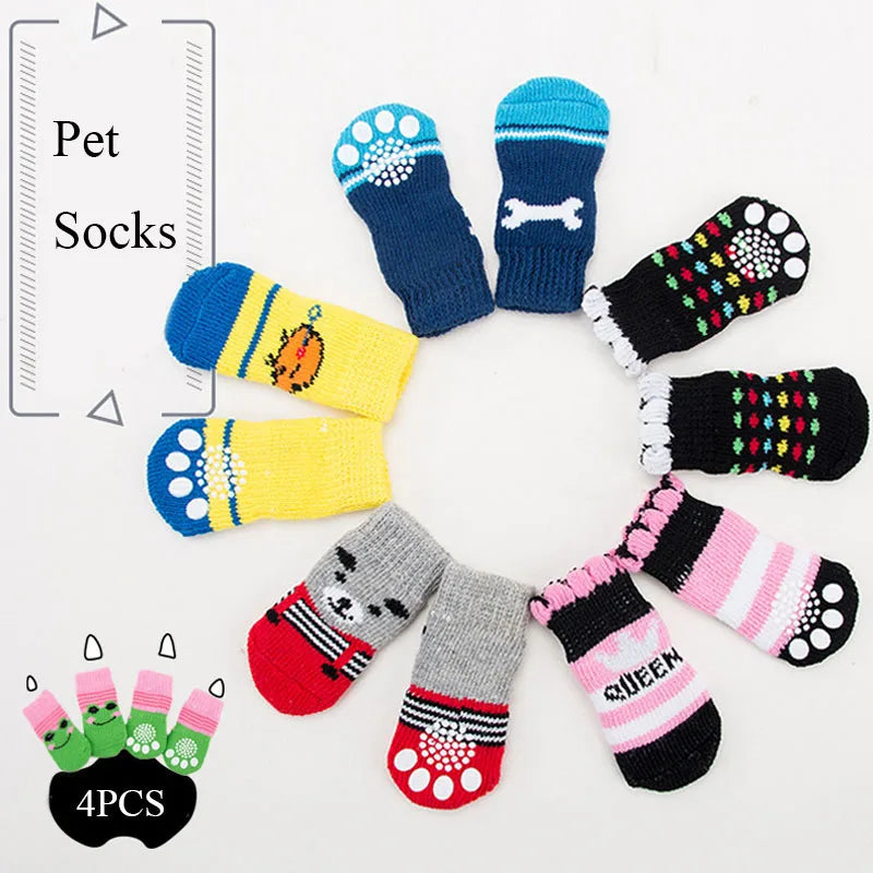 Christmas Cute Dog Knitted Socks for Small Dogs Cat Shoes Chihuahua Boots for Winter Warm Indoor Wear Slip On Paw Protector