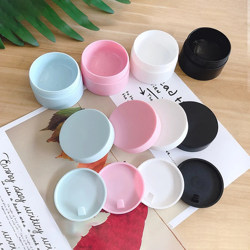 30Pcs 5/15/20/30/50g Refillable Bottle Travel Cream Cosmetic Jars With Lids Lip Balm Container Empty Cans Plastic Lotion Pot Box