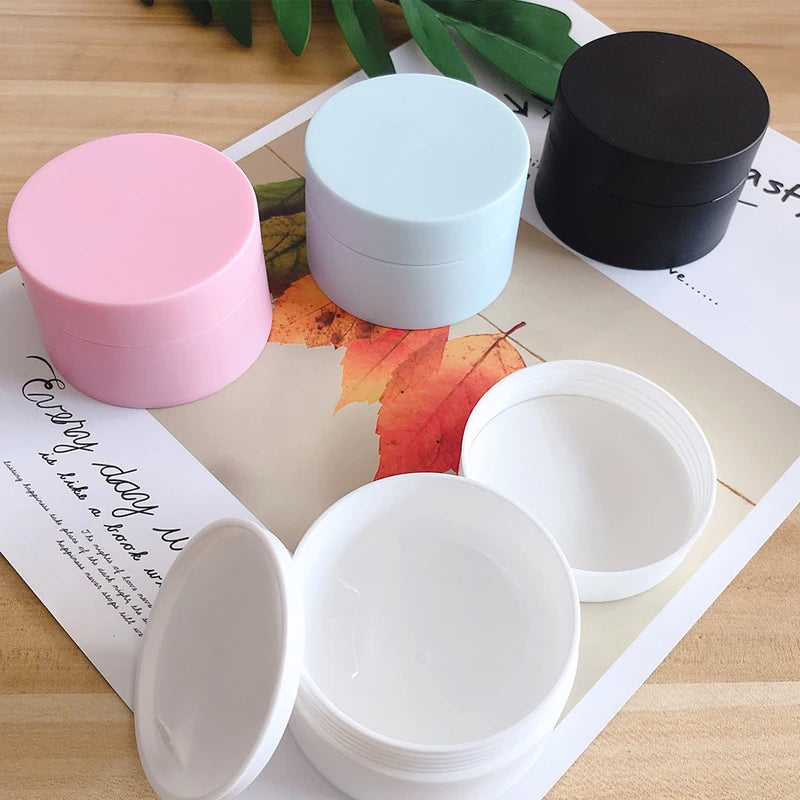 30Pcs 5/15/20/30/50g Refillable Bottle Travel Cream Cosmetic Jars With Lids Lip Balm Container Empty Cans Plastic Lotion Pot Box