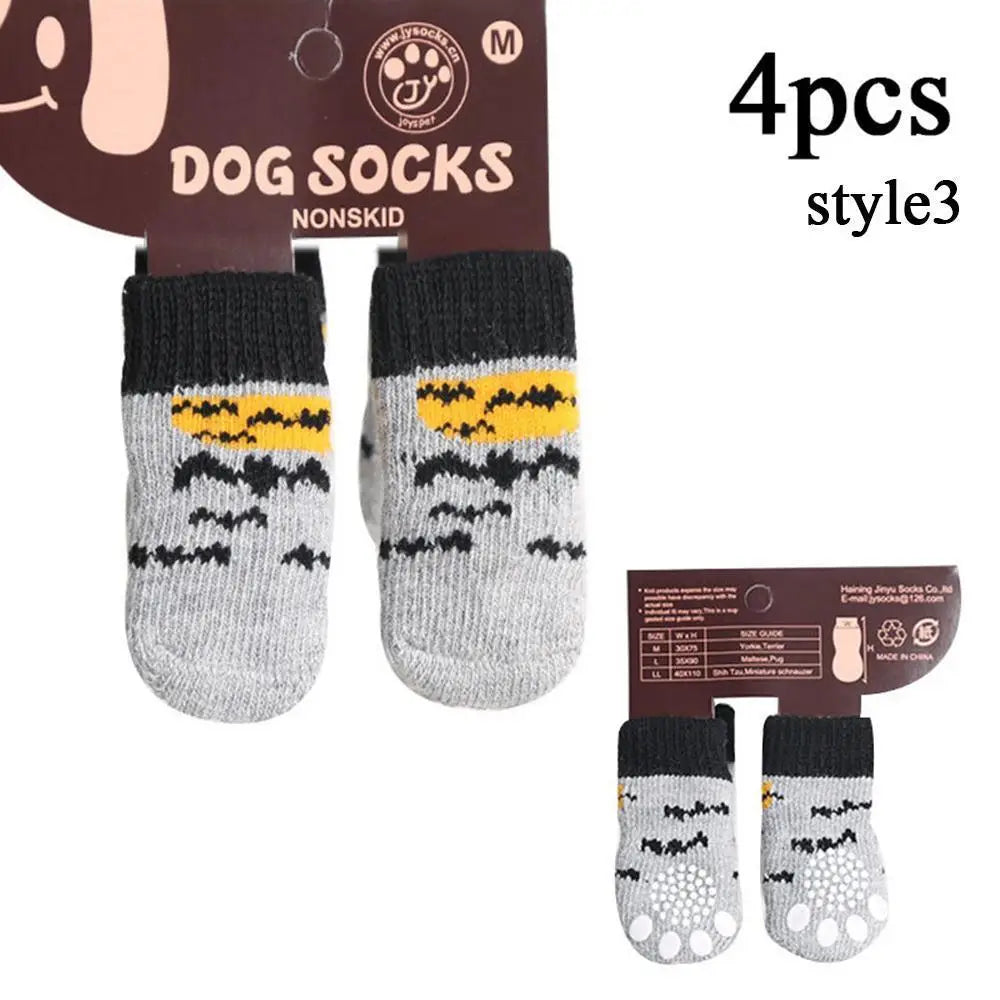 Christmas Cute Dog Knitted Socks for Small Dogs Cat Shoes Chihuahua Boots for Winter Warm Indoor Wear Slip On Paw Protector