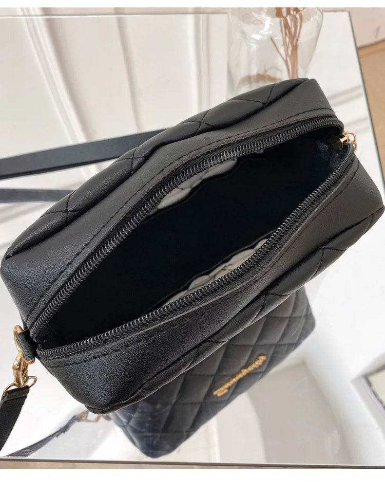 1PCS Spring Models Women's Versatile Crossbody Bag Simple Casual Large Capacity High Quality Sense of Shoulder Bag