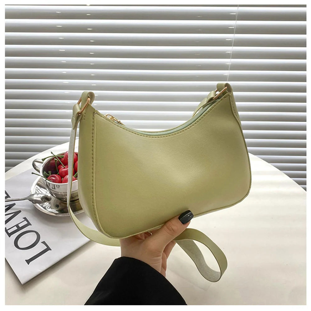 A Fashionable WOMEN'S Bag Underarm Bag for Sale A Fashionable WOMEN'S Bag Underarm Bag for Sale