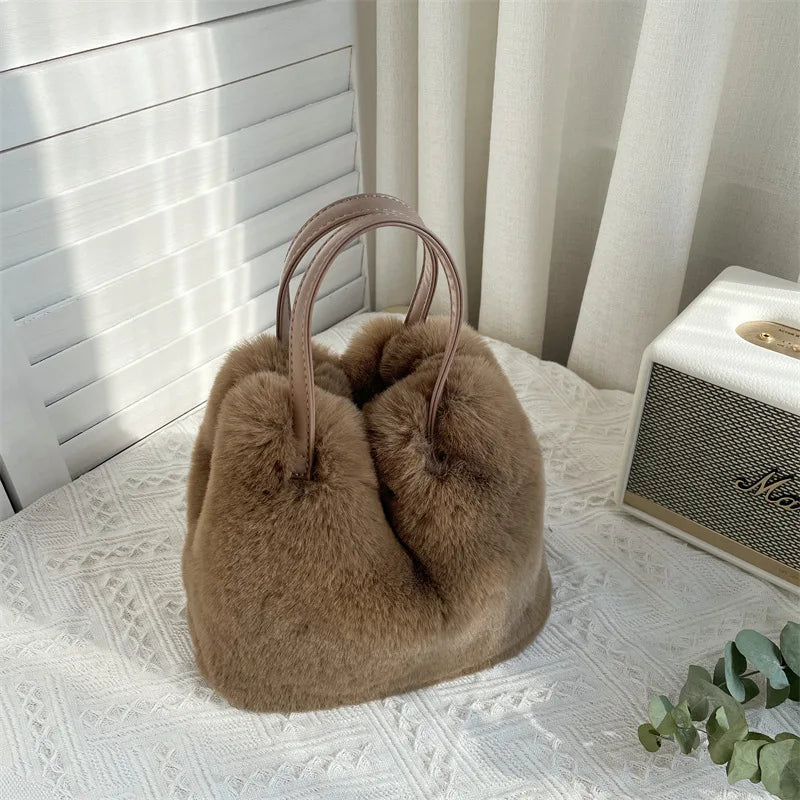 2023 NEW Womens Bag Trend Crossbody Bags Luxury Designer Plush Faux Fur Shopper Female Handbag Furry Shoulder Tote Cute Purses