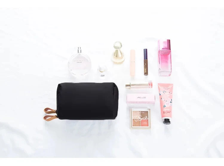 2024 New Women Cosmetic Bag Solid Color Korean Style Makeup Bag Pouch Toiletry Bag Waterproof Makeup Organizer Case Luxury Bag