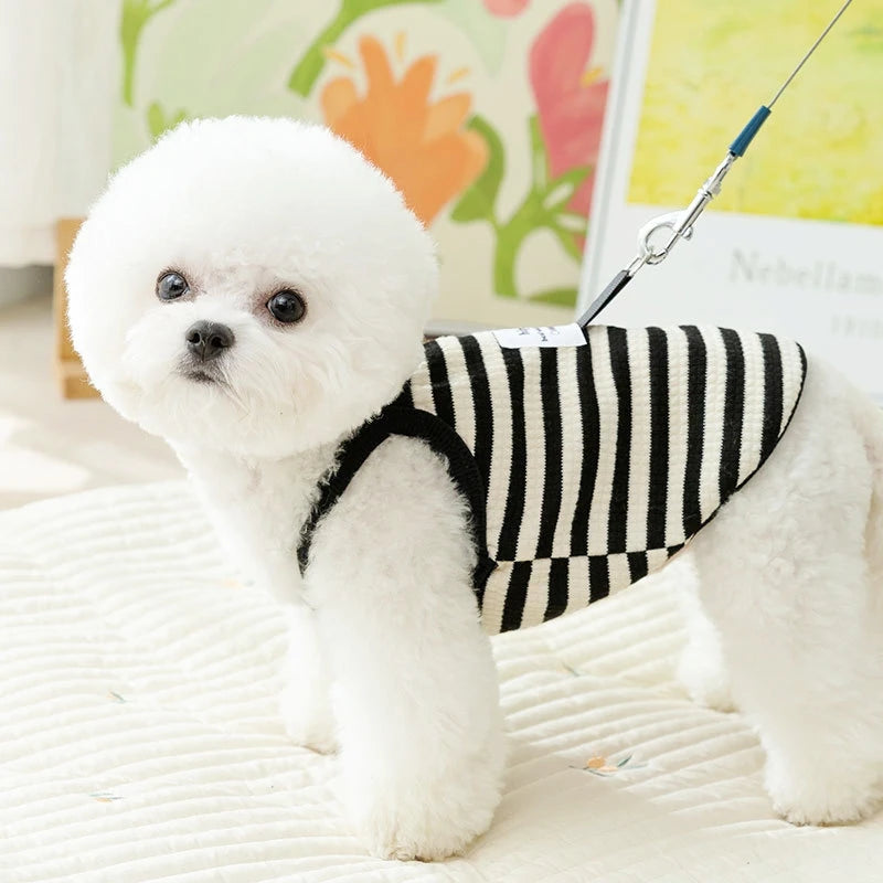 2024 Dog Vest Summer Puppy Clothes Striped Dog Clothing Cotton Suspenders Dog Apparel Chihuahua French Bulldog Girls Dog Costume