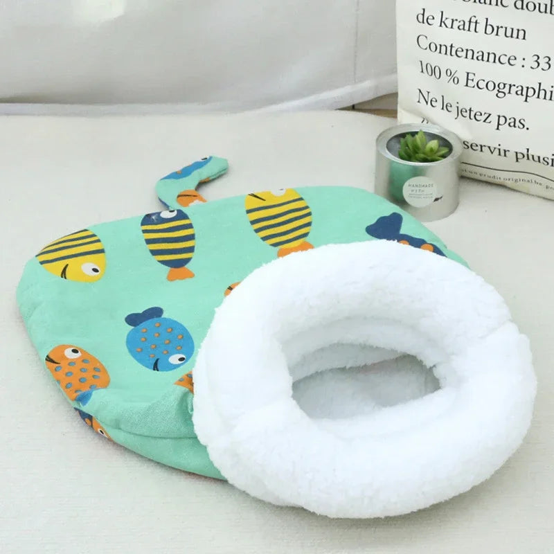 Comfortable Cat Sleeping Bag Soft Cat Bed Warm Closed Cat Bed Funny Tunnel Pet Nest Lovely Nest for Cats 2.5-7kg Pet Supplies