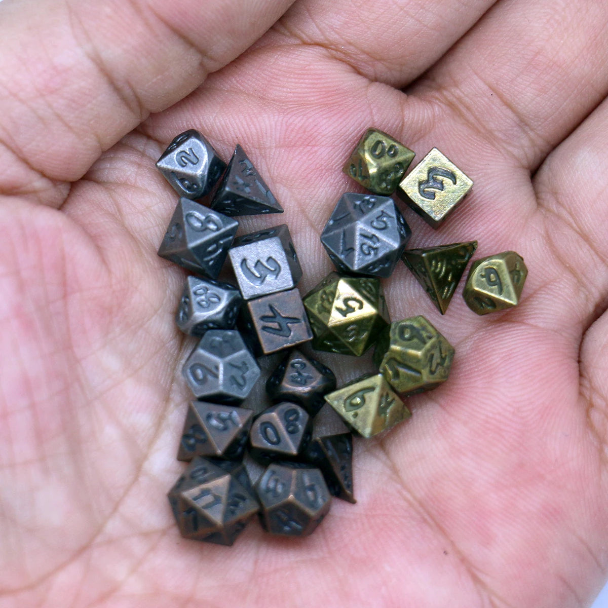 7pcs Set Metal Mini Archaized Board Game Dice Set Polyhedral Table Game Dice Role-Playing RPG Dice