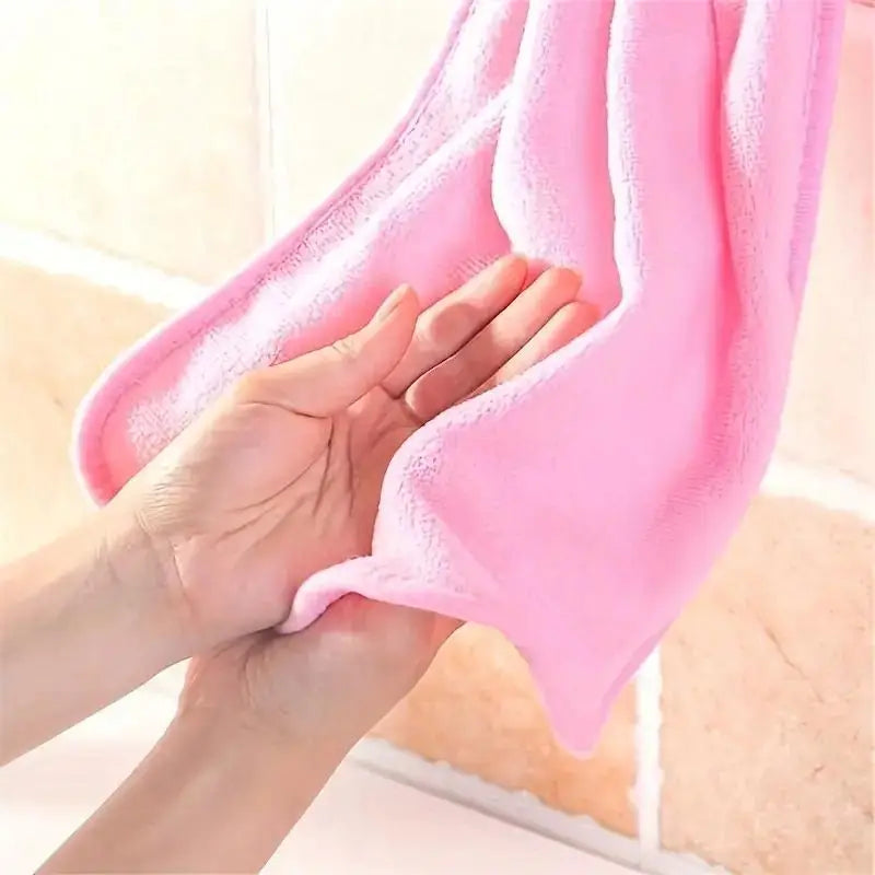 4pcs Coral Velvet Bathroom Supplies, Soft Hand Towel, Absorbent Cloth Dishcloths, Hanging Cloth, Kitchen Accessories