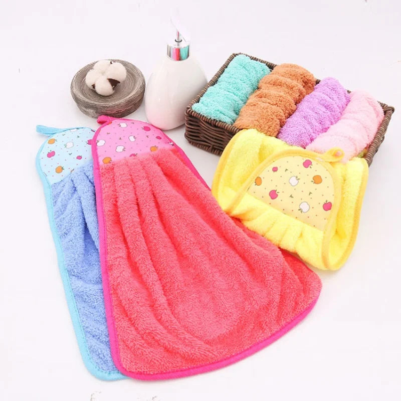 4pcs Coral Velvet Bathroom Supplies, Soft Hand Towel, Absorbent Cloth Dishcloths, Hanging Cloth, Kitchen Accessories