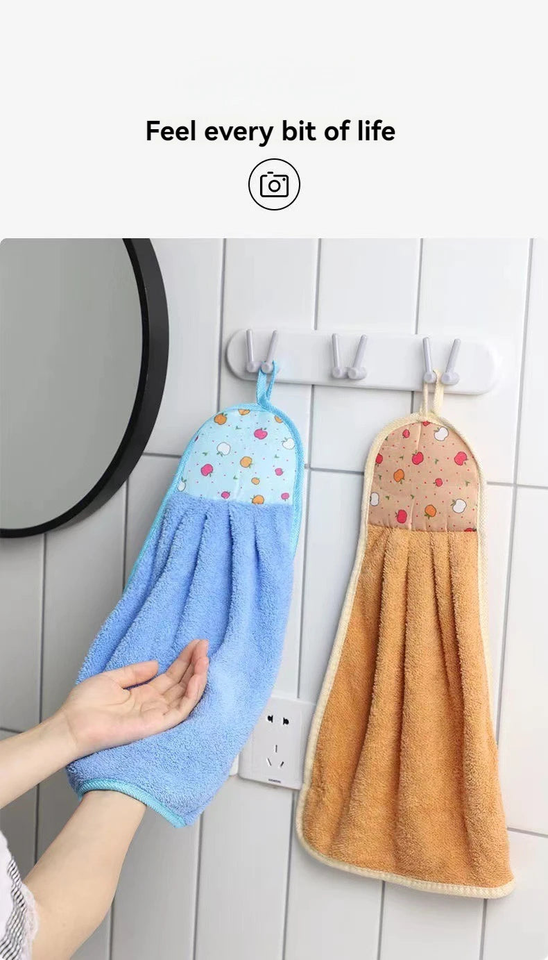 4pcs Coral Velvet Bathroom Supplies, Soft Hand Towel, Absorbent Cloth Dishcloths, Hanging Cloth, Kitchen Accessories