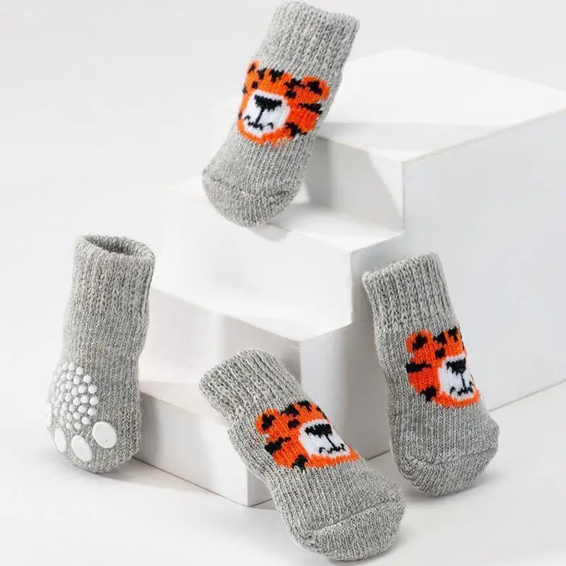 Christmas Cute Dog Knitted Socks for Small Dogs Cat Shoes Chihuahua Boots for Winter Warm Indoor Wear Slip On Paw Protector