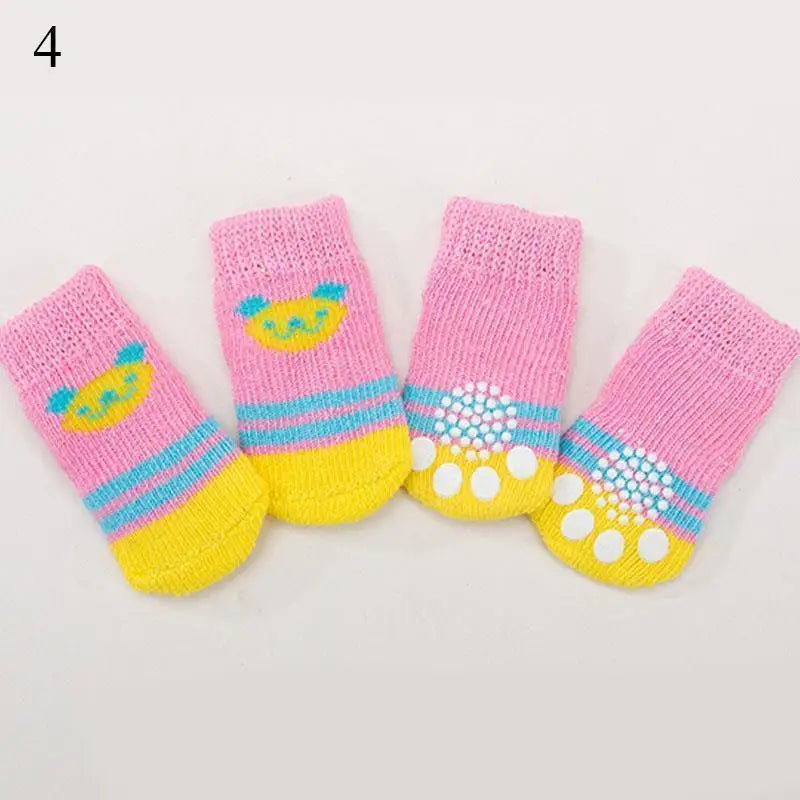 Christmas Cute Dog Knitted Socks for Small Dogs Cat Shoes Chihuahua Boots for Winter Warm Indoor Wear Slip On Paw Protector